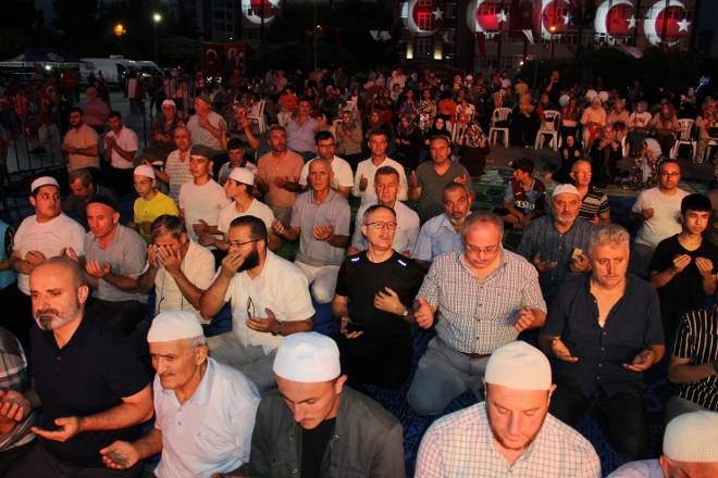 Bafra'da 15 Temmuz Kutlandı 42