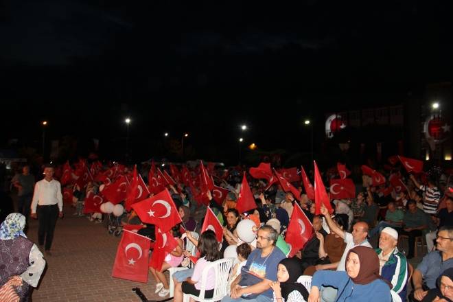 Bafra'da 15 Temmuz Kutlandı 47