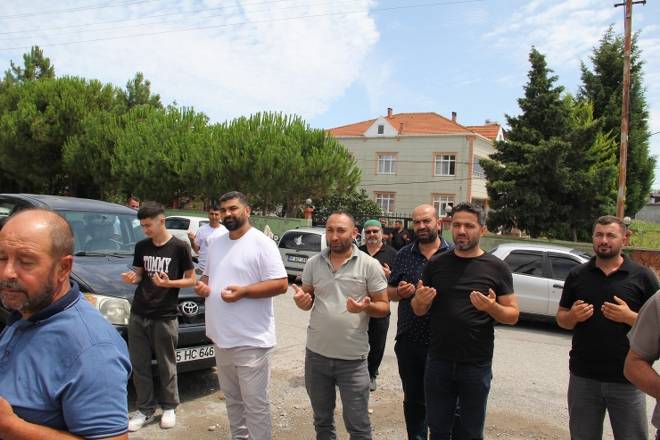 Bafra Altınova Mahallesi Merkez Camii Restore Edilerek Dualarla İbadete1 111