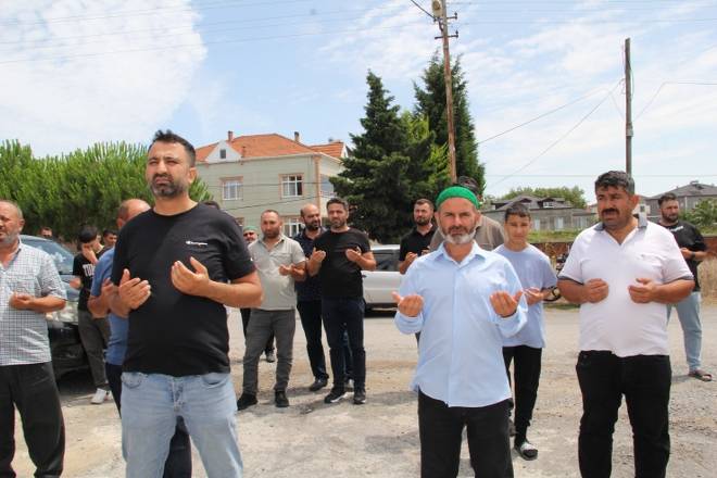 Bafra Altınova Mahallesi Merkez Camii Restore Edilerek Dualarla İbadete1 112