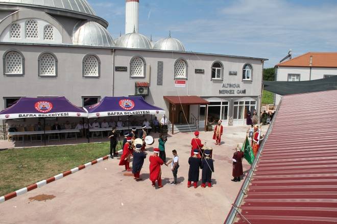 Bafra Altınova Mahallesi Merkez Camii Restore Edilerek Dualarla İbadete1 25