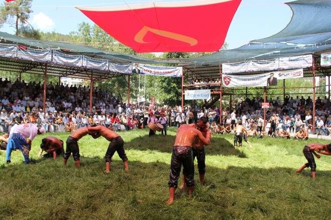 Dikmen Güreşlerine 25 bin kişi katıldı 106