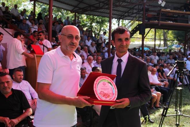Dikmen Güreşlerine 25 bin kişi katıldı 157