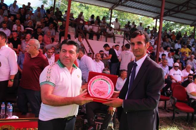 Dikmen Güreşlerine 25 bin kişi katıldı 161