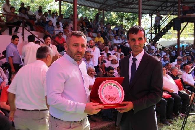 Dikmen Güreşlerine 25 bin kişi katıldı 164
