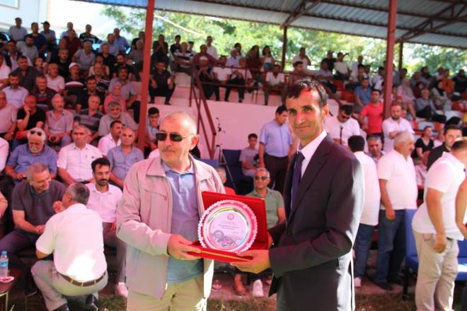 Dikmen Güreşlerine 25 bin kişi katıldı 166