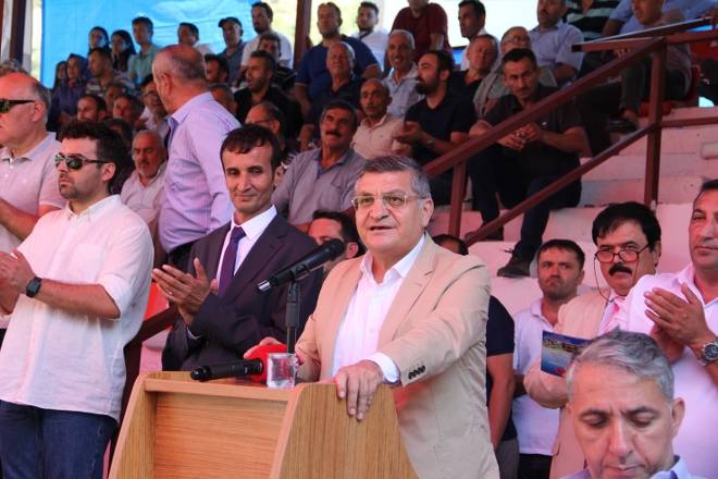 Dikmen Güreşlerine 25 bin kişi katıldı 176