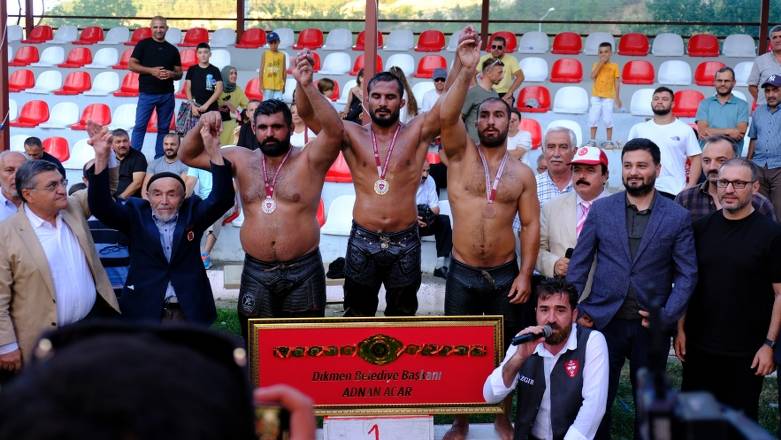 Dikmen Güreşlerine 25 bin kişi katıldı 20