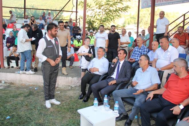 Dikmen Güreşlerine 25 bin kişi katıldı 207