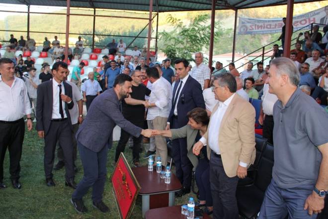 Dikmen Güreşlerine 25 bin kişi katıldı 212