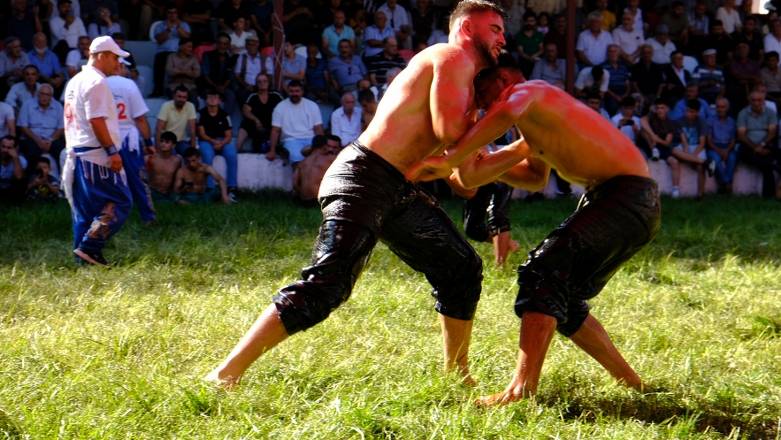 Dikmen Güreşlerine 25 bin kişi katıldı 5