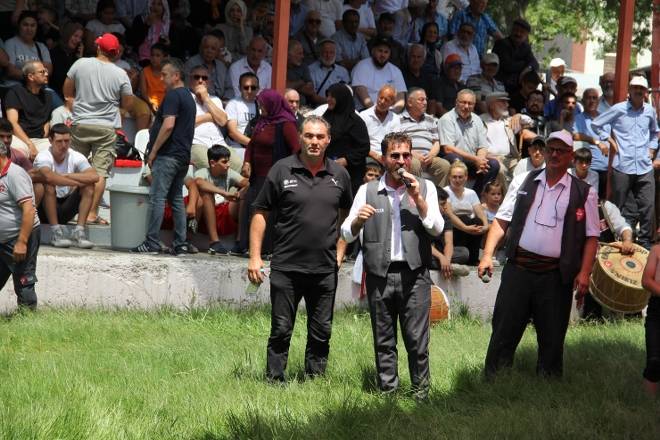 Dikmen Güreşlerine 25 bin kişi katıldı 79