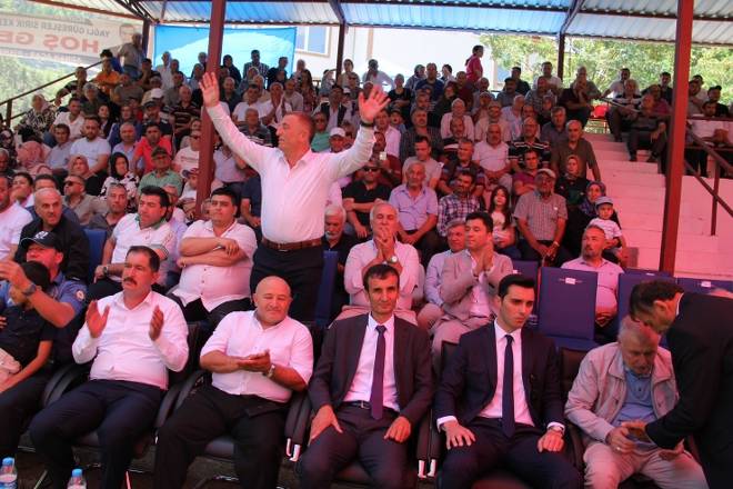 Dikmen Güreşlerine 25 bin kişi katıldı 86