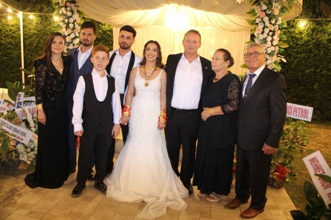 Bafra'da Muhteşem Nikah Töreni: Gülşah Nurcan ve Aydın Bekar Evlend 141