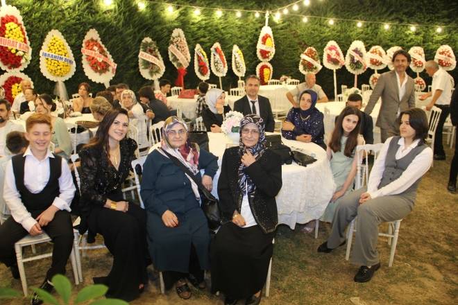 Bafra'da Muhteşem Nikah Töreni: Gülşah Nurcan ve Aydın Bekar Evlend 157
