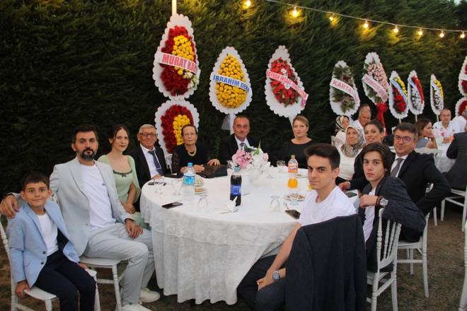 Bafra'da Muhteşem Nikah Töreni: Gülşah Nurcan ve Aydın Bekar Evlend 172