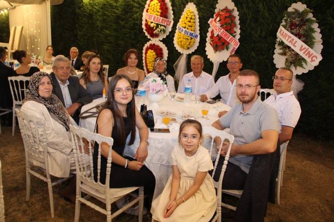 Bafra'da Muhteşem Nikah Töreni: Gülşah Nurcan ve Aydın Bekar Evlend 174