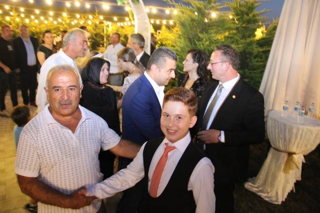 Bafra'da Muhteşem Nikah Töreni: Gülşah Nurcan ve Aydın Bekar Evlend 187