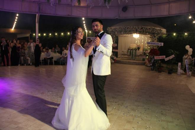 Bafra'da Muhteşem Nikah Töreni: Gülşah Nurcan ve Aydın Bekar Evlend 194