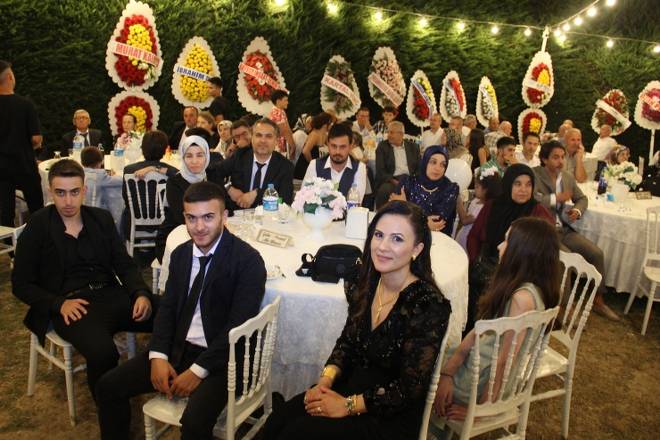 Bafra'da Muhteşem Nikah Töreni: Gülşah Nurcan ve Aydın Bekar Evlend 209