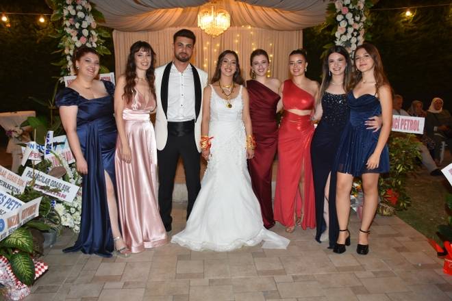 Bafra'da Muhteşem Nikah Töreni: Gülşah Nurcan ve Aydın Bekar Evlend 22