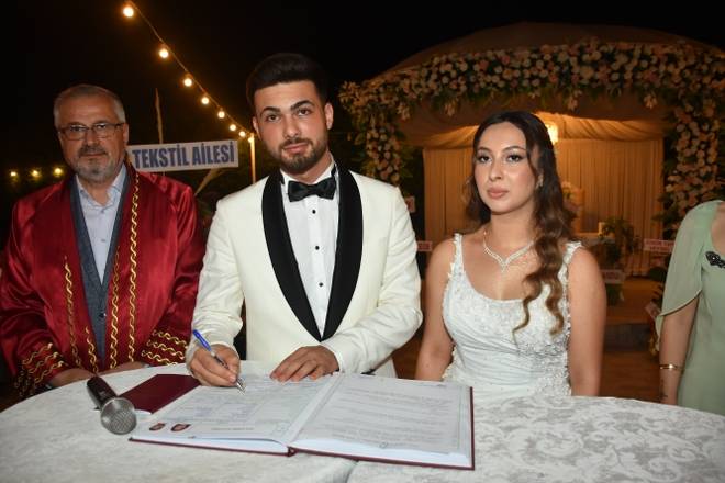 Bafra'da Muhteşem Nikah Töreni: Gülşah Nurcan ve Aydın Bekar Evlend 32