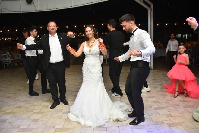 Bafra'da Muhteşem Nikah Töreni: Gülşah Nurcan ve Aydın Bekar Evlend 71