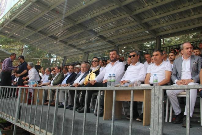 Kunduz Yaylasına 40 Bin Kişi Akın Etti 107