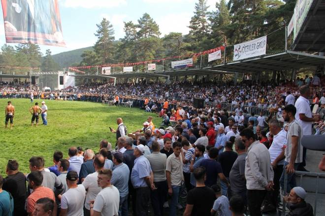 Kunduz Yaylasına 40 Bin Kişi Akın Etti 109