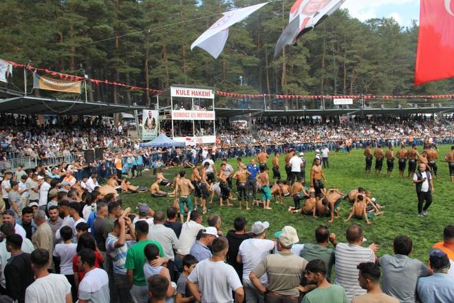 Kunduz Yaylasına 40 Bin Kişi Akın Etti 110