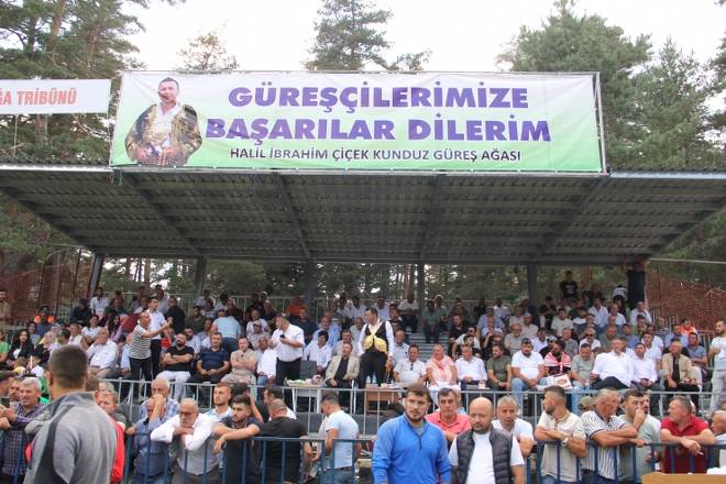 Kunduz Yaylasına 40 Bin Kişi Akın Etti 124