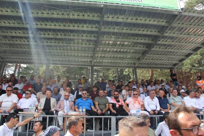 Kunduz Yaylasına 40 Bin Kişi Akın Etti 14