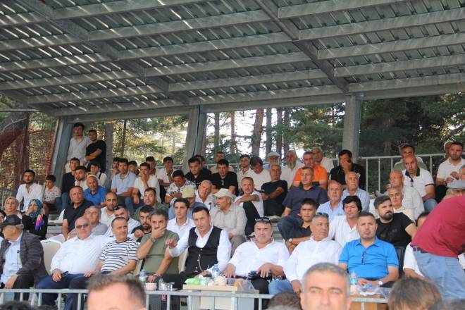 Kunduz Yaylasına 40 Bin Kişi Akın Etti 144