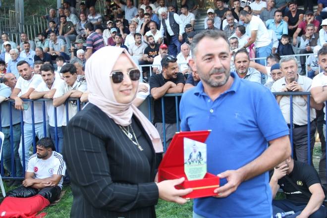 Kunduz Yaylasına 40 Bin Kişi Akın Etti 148