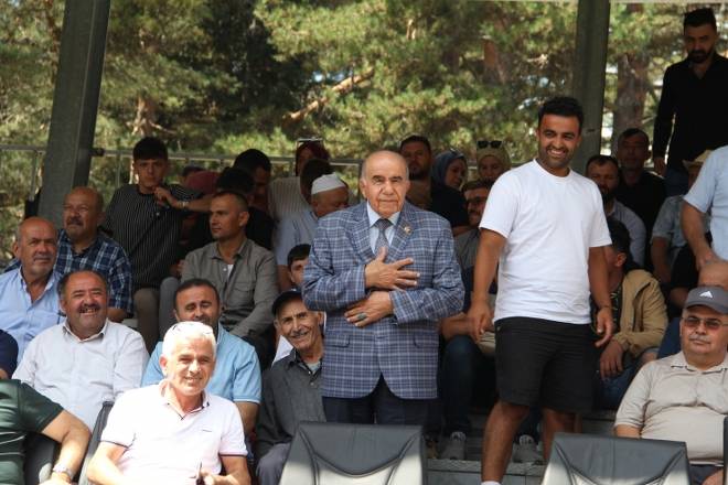 Kunduz Yaylasına 40 Bin Kişi Akın Etti 26