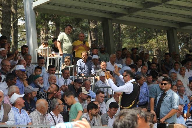 Kunduz Yaylasına 40 Bin Kişi Akın Etti 27