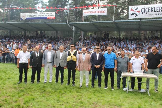 Kunduz Yaylasına 40 Bin Kişi Akın Etti 52