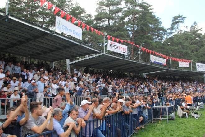 Kunduz Yaylasına 40 Bin Kişi Akın Etti 55