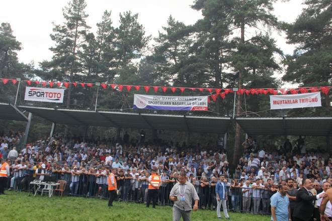 Kunduz Yaylasına 40 Bin Kişi Akın Etti 69