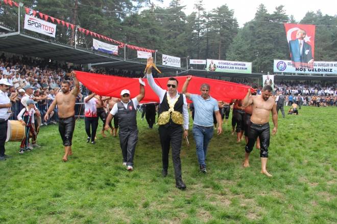 Kunduz Yaylasına 40 Bin Kişi Akın Etti 73