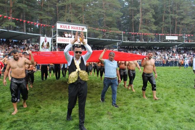 Kunduz Yaylasına 40 Bin Kişi Akın Etti 76