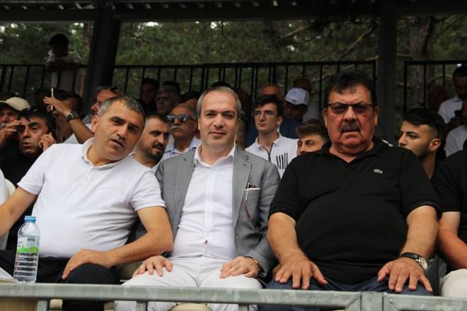 Kunduz Yaylasına 40 Bin Kişi Akın Etti 82