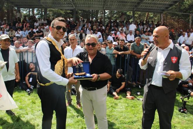 Kunduz Yaylasına 40 Bin Kişi Akın Etti 91