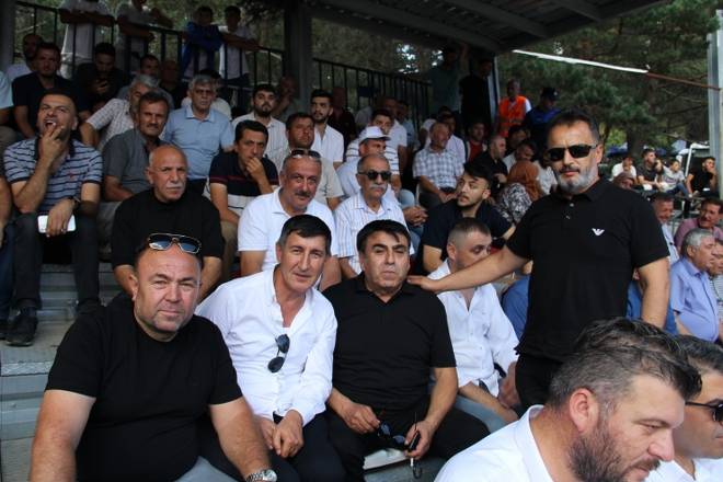 Kunduz Yaylasına 40 Bin Kişi Akın Etti 99