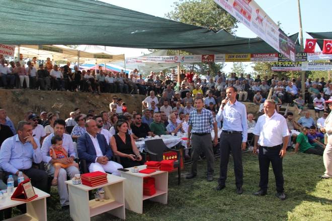 3. Gerze Abdaloğlu Köyü Karakucak Güreşlerine yoğun ilgi 108