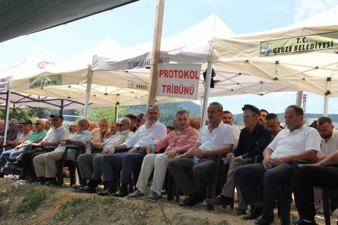 3. Gerze Abdaloğlu Köyü Karakucak Güreşlerine yoğun ilgi 11