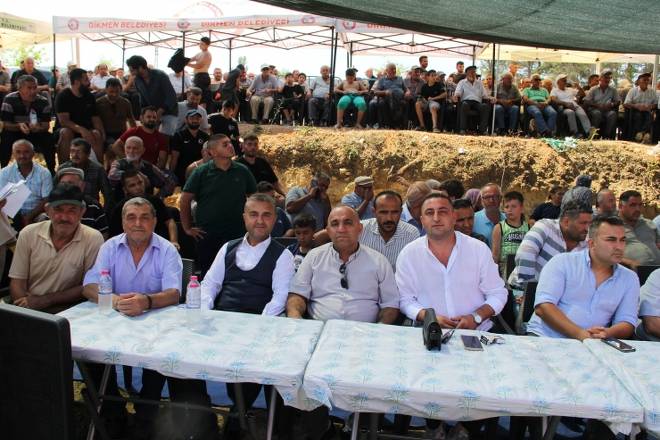 3. Gerze Abdaloğlu Köyü Karakucak Güreşlerine yoğun ilgi 52