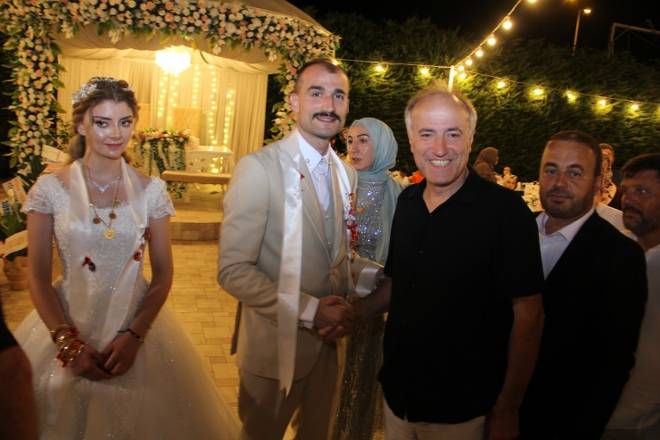 Melisa  Hidayet Kılıç’a Bafra’da Düğün Merasimi Düzenlendi 41