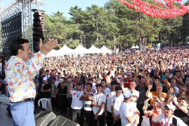 Bursa SAMDEF 1. Samsun Kültür Festivali’nde 55.000 Kişi katıldı 43