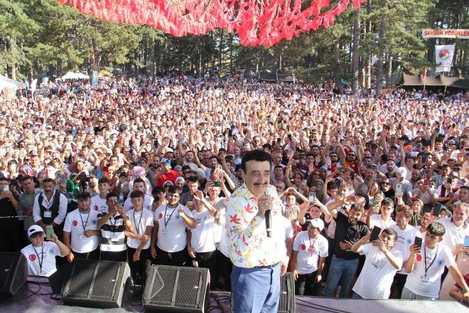 Bursa SAMDEF 1. Samsun Kültür Festivali’nde 55.000 Kişi katıldı 45